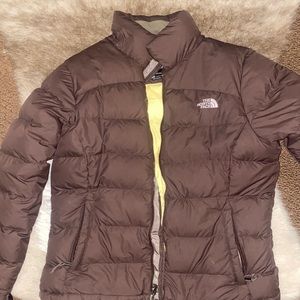sold Brown north face puffer 700 nupste